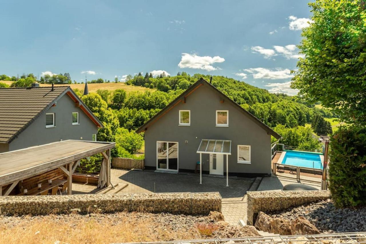 Spacious Home Sauna Hot Tub Pool Patio Bbq Hohenfels-Essingen المظهر الخارجي الصورة